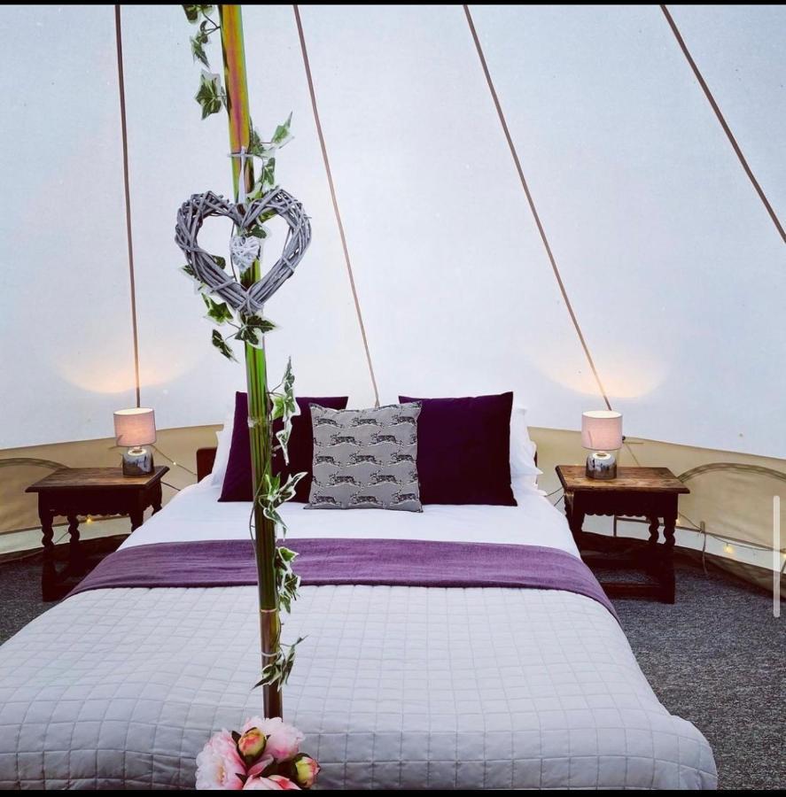 Oxford Riverside Glamping Exterior photo