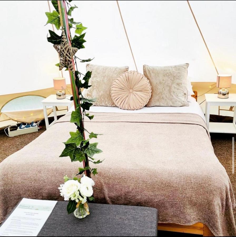 Oxford Riverside Glamping Exterior photo