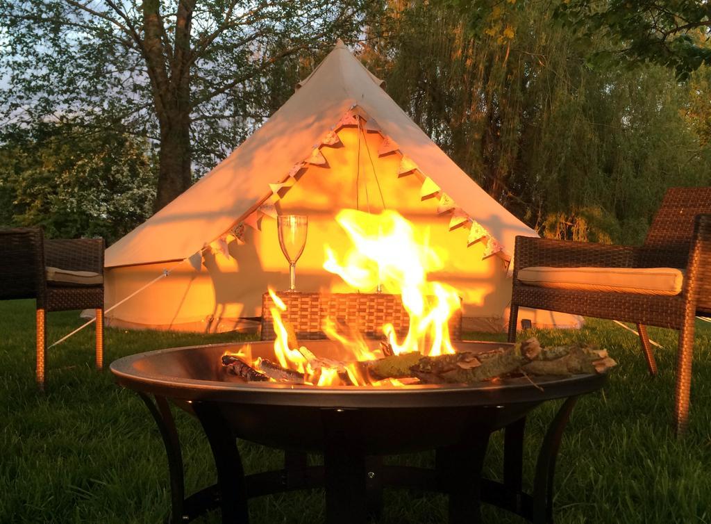 Oxford Riverside Glamping Exterior photo