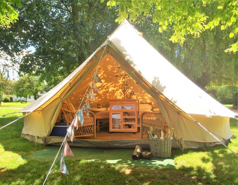 Oxford Riverside Glamping Exterior photo