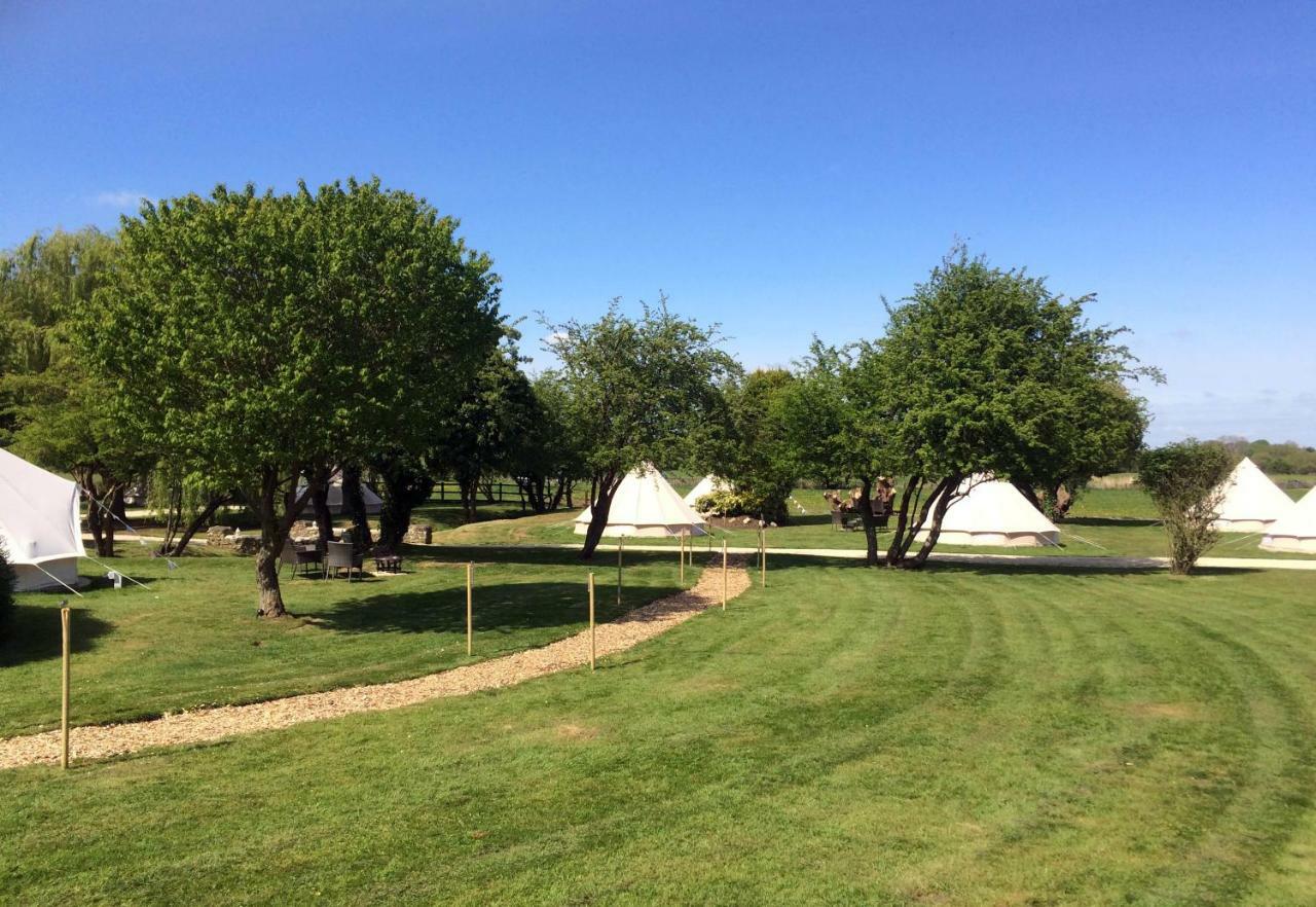Oxford Riverside Glamping Exterior photo