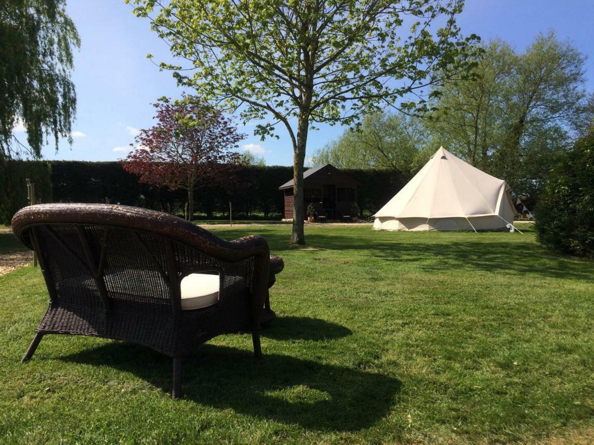 Oxford Riverside Glamping Exterior photo