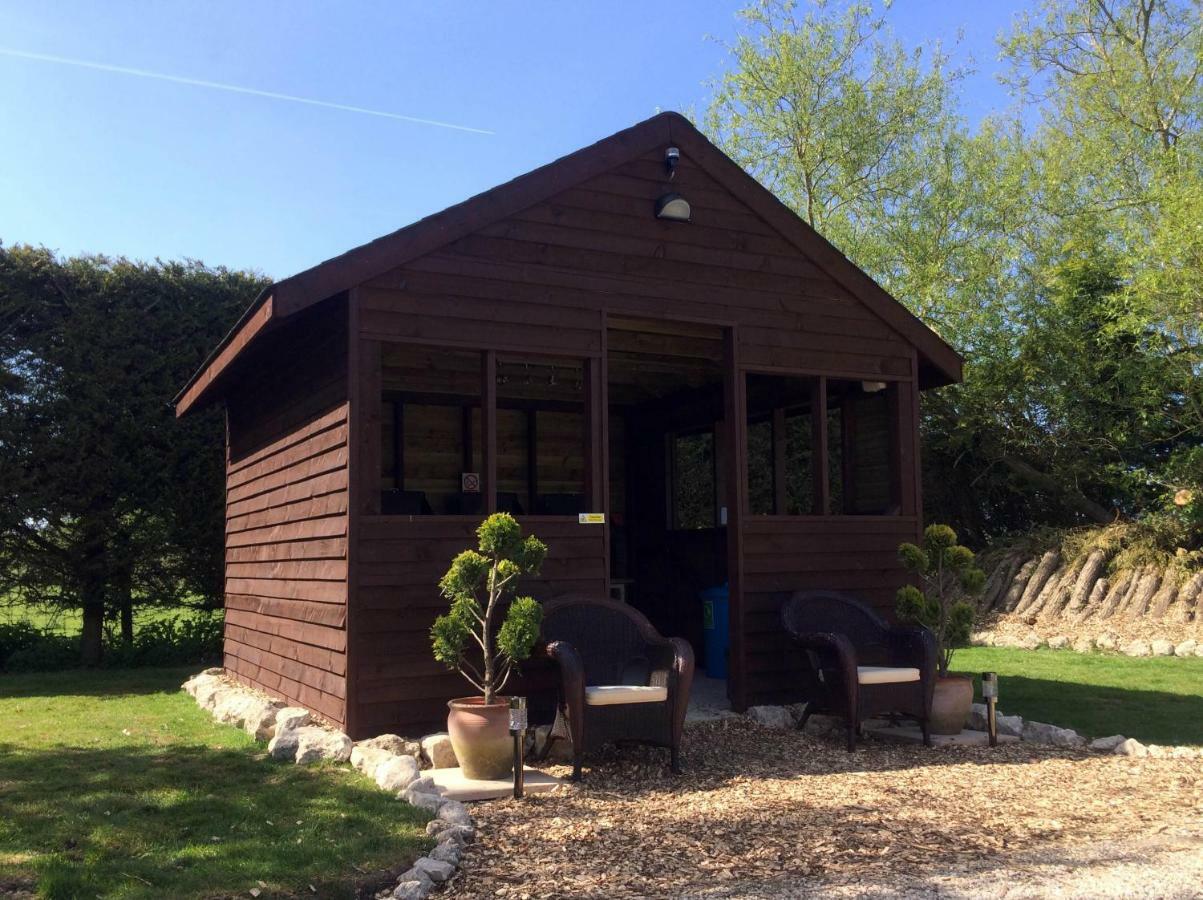 Oxford Riverside Glamping Exterior photo