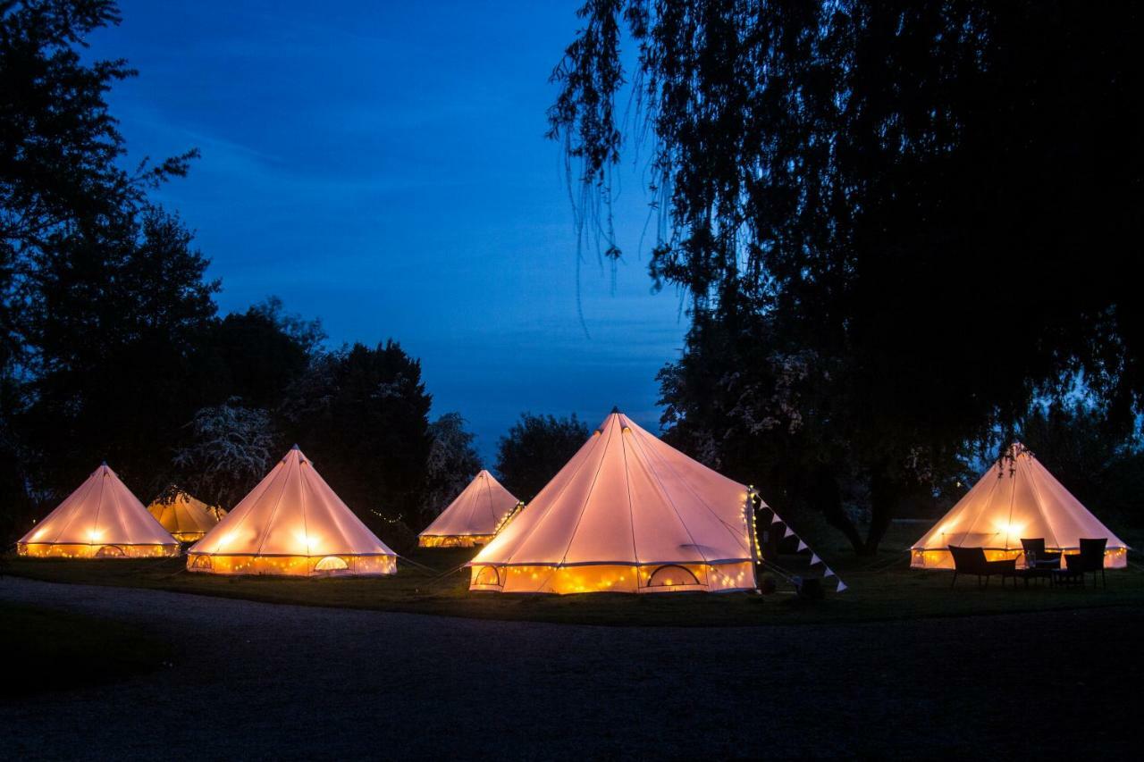 Oxford Riverside Glamping Exterior photo